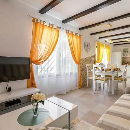 Villa Palanga *