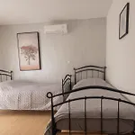 Βίλα Palanga Τρογκίρ